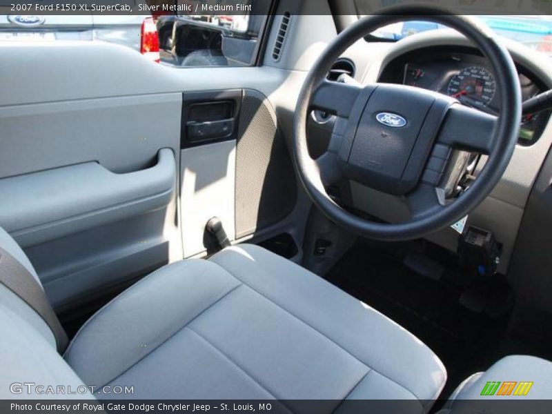 Silver Metallic / Medium Flint 2007 Ford F150 XL SuperCab