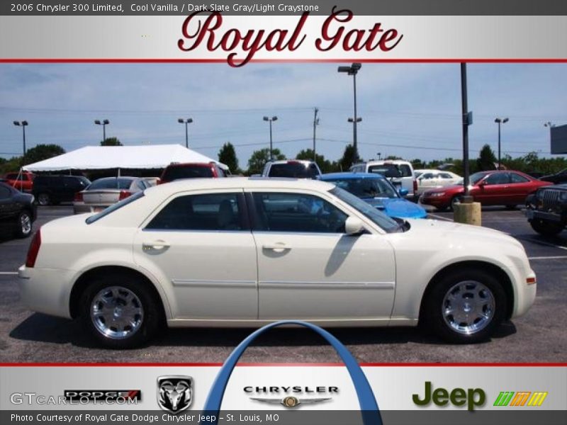 Cool Vanilla / Dark Slate Gray/Light Graystone 2006 Chrysler 300 Limited