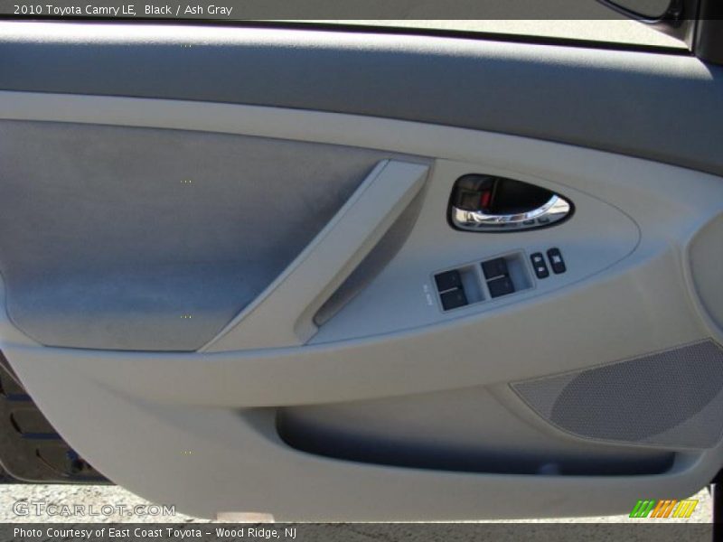 Black / Ash Gray 2010 Toyota Camry LE