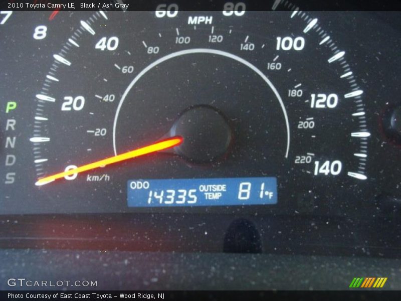 Black / Ash Gray 2010 Toyota Camry LE