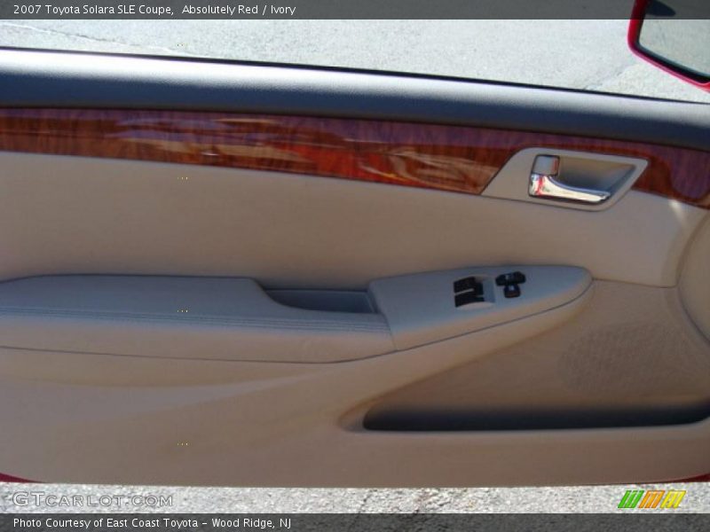 Absolutely Red / Ivory 2007 Toyota Solara SLE Coupe