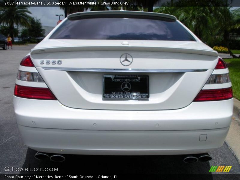 Alabaster White / Grey/Dark Grey 2007 Mercedes-Benz S 550 Sedan