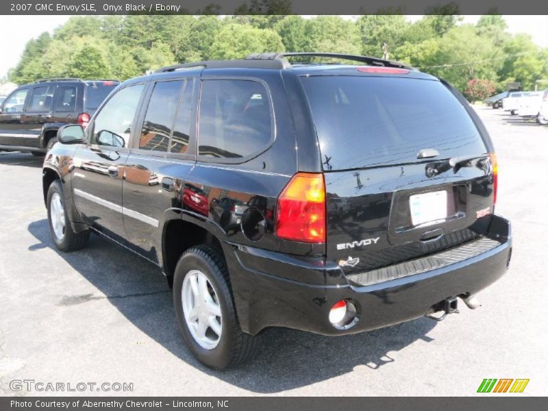 Onyx Black / Ebony 2007 GMC Envoy SLE