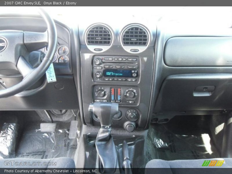 Onyx Black / Ebony 2007 GMC Envoy SLE