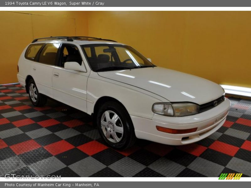 Super White / Gray 1994 Toyota Camry LE V6 Wagon