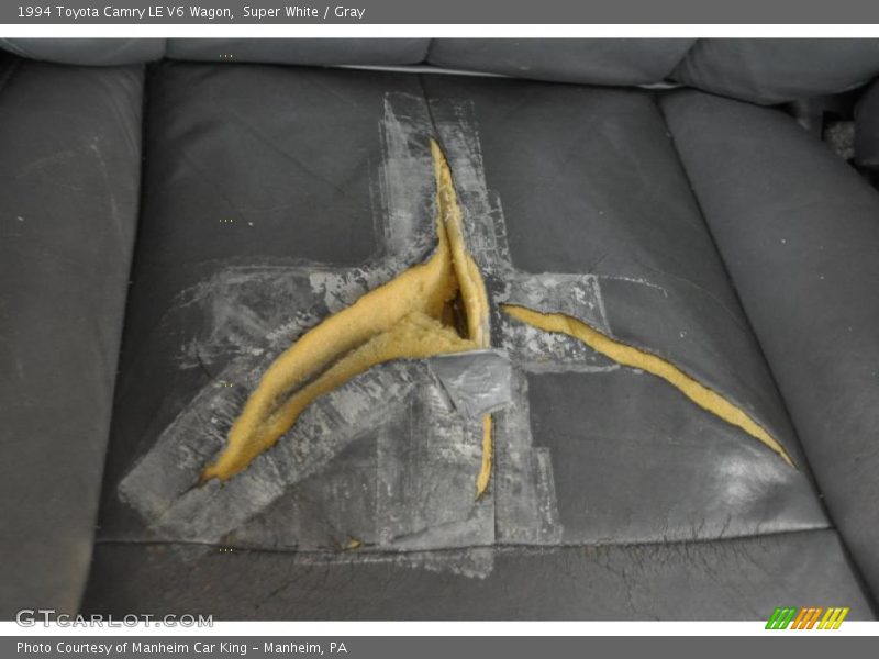 Super White / Gray 1994 Toyota Camry LE V6 Wagon
