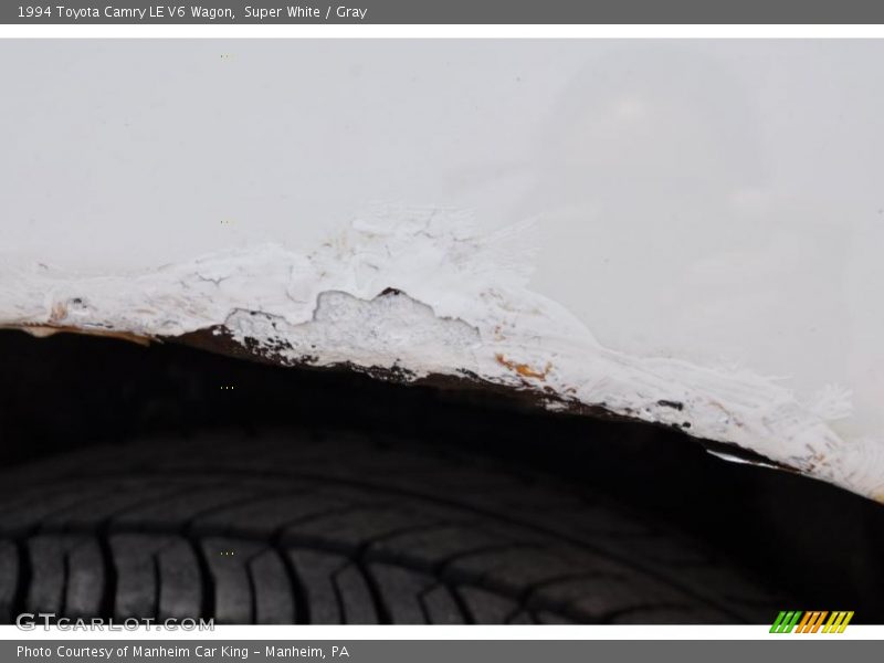Super White / Gray 1994 Toyota Camry LE V6 Wagon
