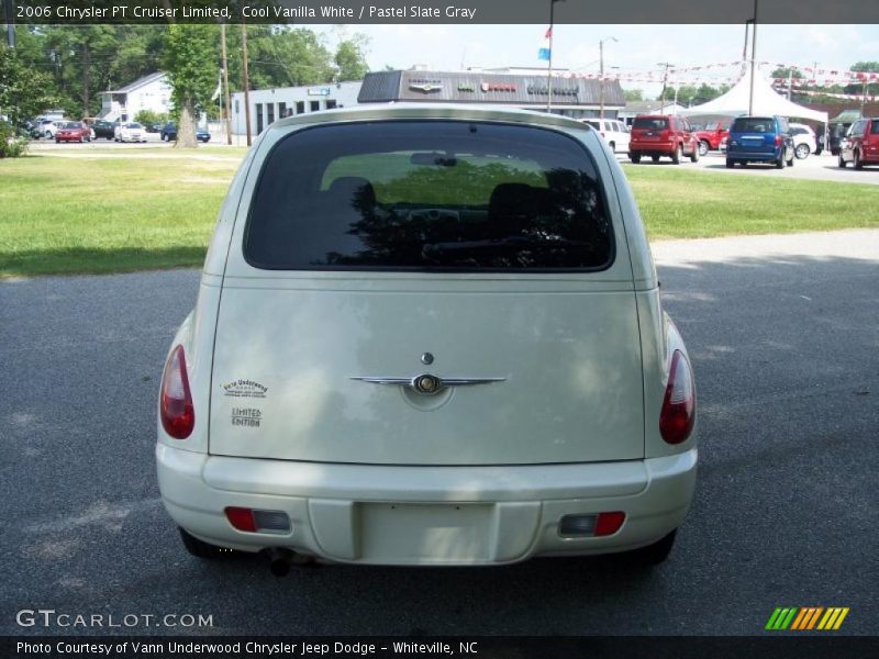 Cool Vanilla White / Pastel Slate Gray 2006 Chrysler PT Cruiser Limited