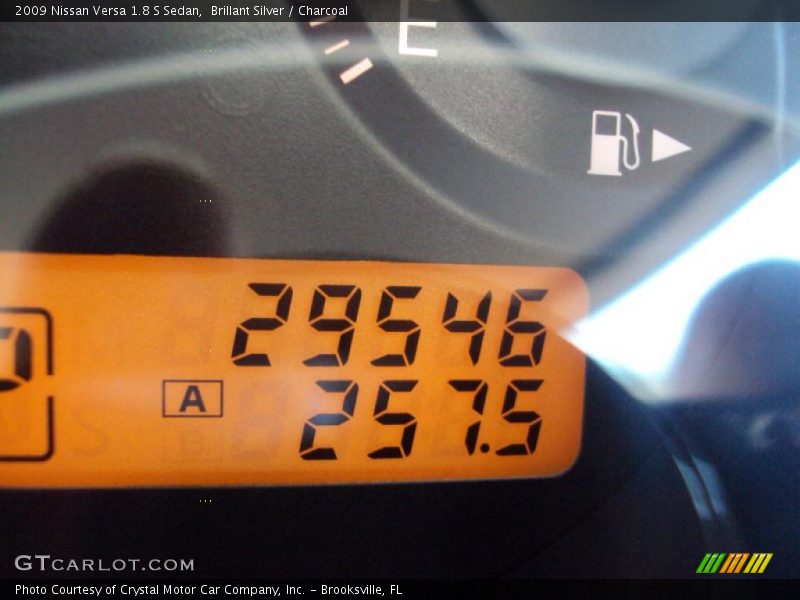 Brillant Silver / Charcoal 2009 Nissan Versa 1.8 S Sedan