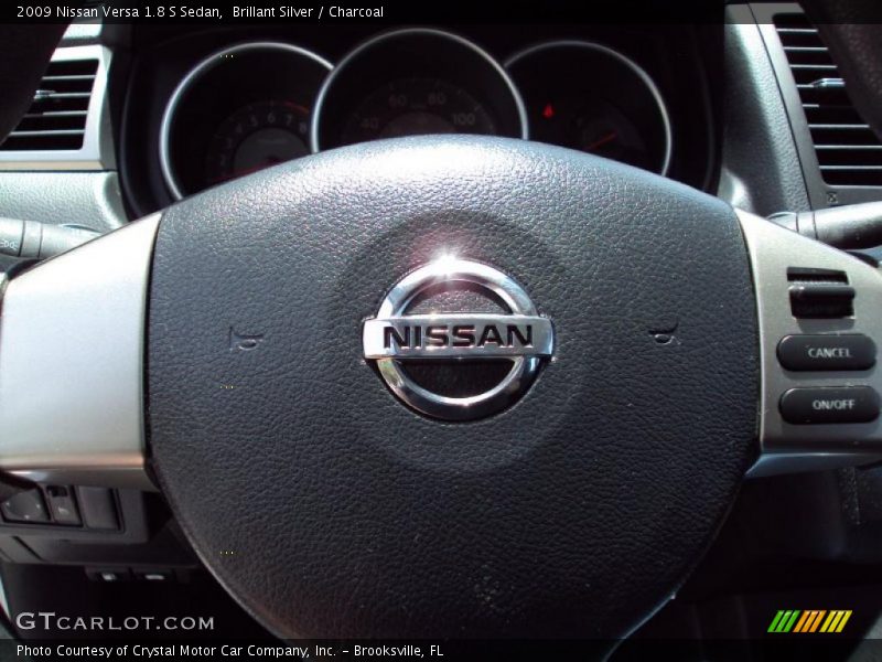 Brillant Silver / Charcoal 2009 Nissan Versa 1.8 S Sedan