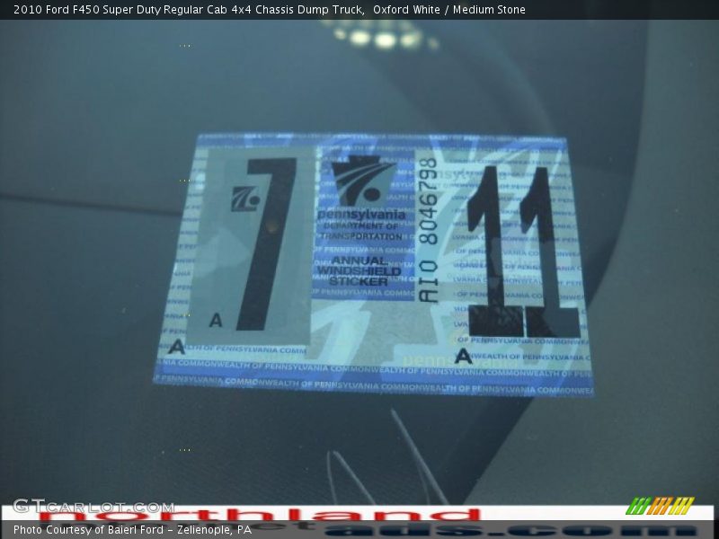 Oxford White / Medium Stone 2010 Ford F450 Super Duty Regular Cab 4x4 Chassis Dump Truck