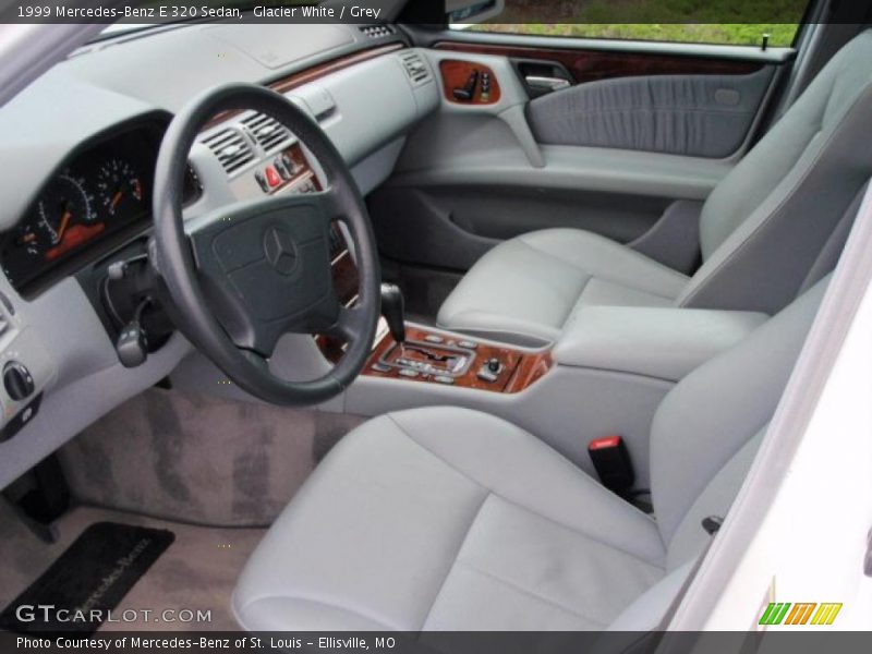 Glacier White / Grey 1999 Mercedes-Benz E 320 Sedan