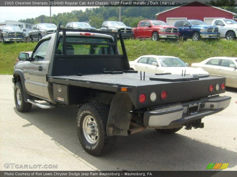 Light Pewter Metallic / Dark Charcoal 2003 Chevrolet Silverado 2500HD Regular Cab 4x4 Chassis