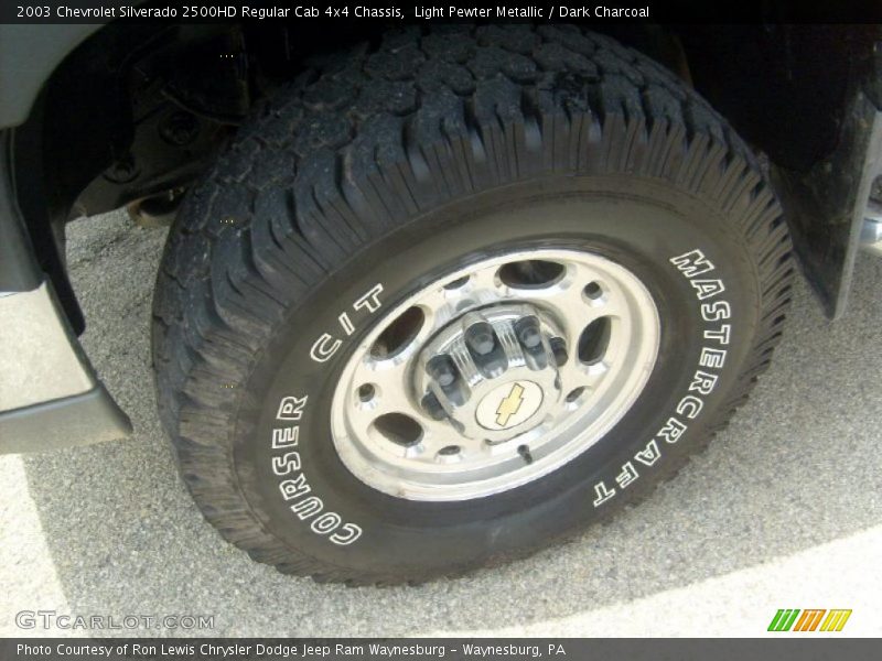Light Pewter Metallic / Dark Charcoal 2003 Chevrolet Silverado 2500HD Regular Cab 4x4 Chassis