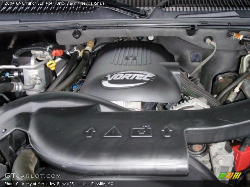 Onyx Black / Neutral/Shale 2004 GMC Yukon SLT 4x4