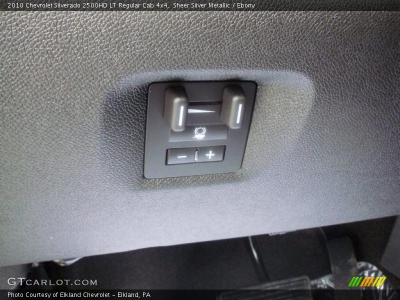 Sheer Silver Metallic / Ebony 2010 Chevrolet Silverado 2500HD LT Regular Cab 4x4