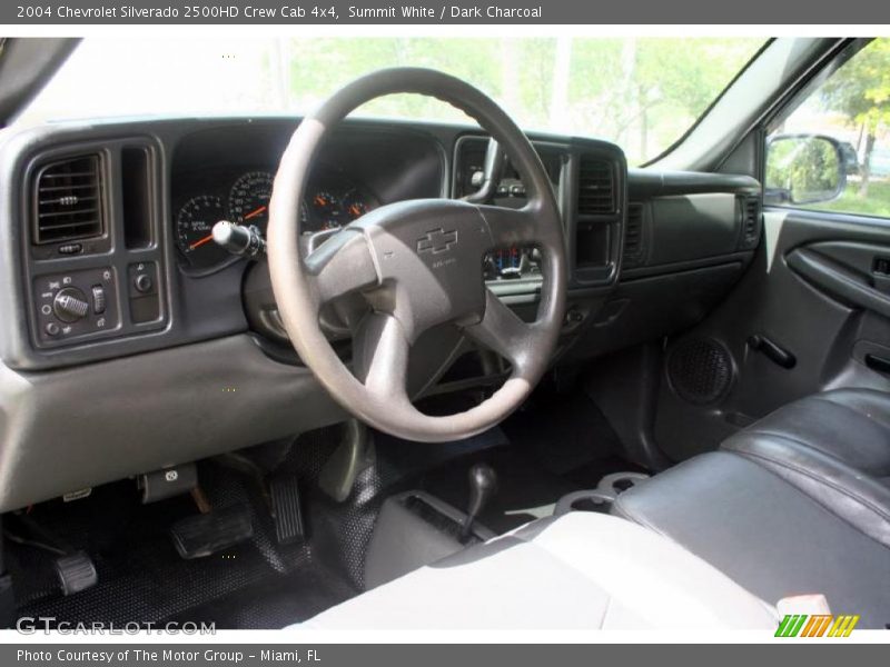 Summit White / Dark Charcoal 2004 Chevrolet Silverado 2500HD Crew Cab 4x4