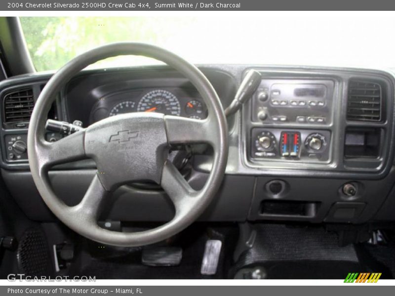 Summit White / Dark Charcoal 2004 Chevrolet Silverado 2500HD Crew Cab 4x4