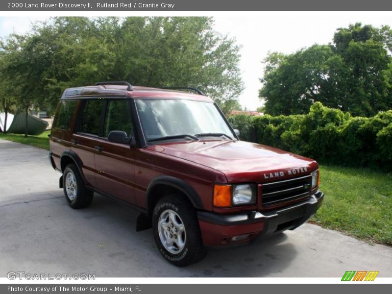 Rutland Red / Granite Gray 2000 Land Rover Discovery II