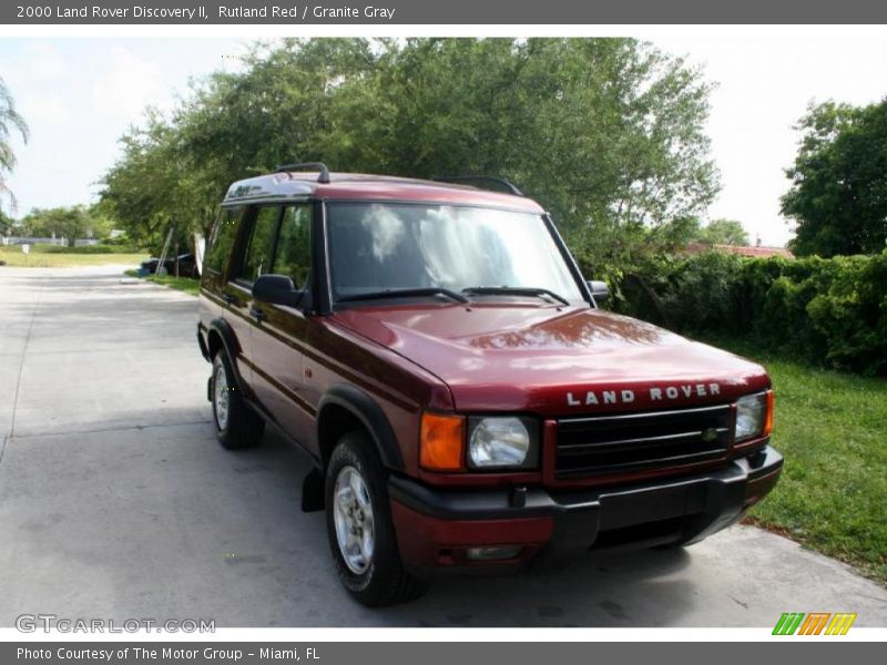 Rutland Red / Granite Gray 2000 Land Rover Discovery II
