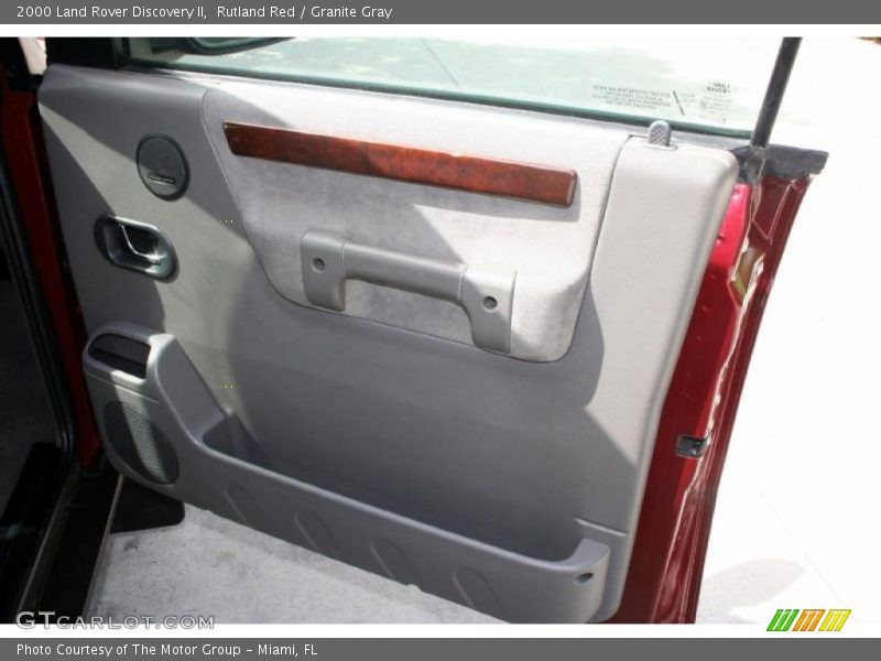 Rutland Red / Granite Gray 2000 Land Rover Discovery II