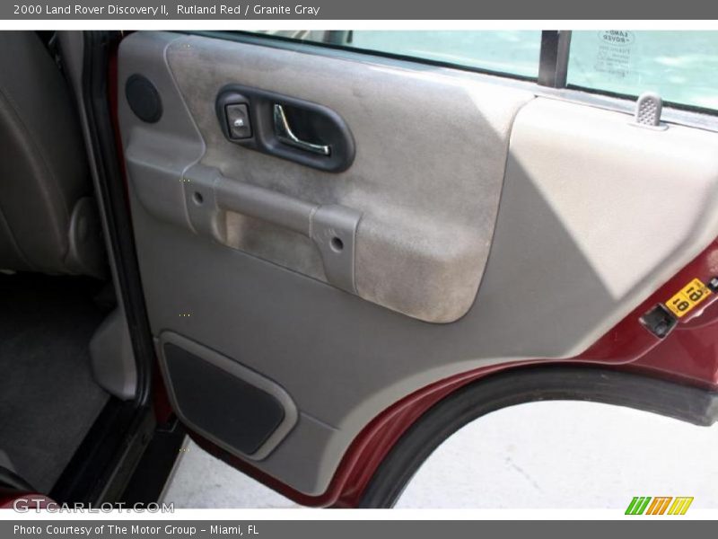 Rutland Red / Granite Gray 2000 Land Rover Discovery II