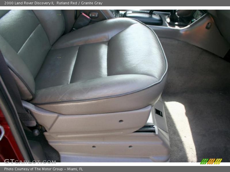 Rutland Red / Granite Gray 2000 Land Rover Discovery II