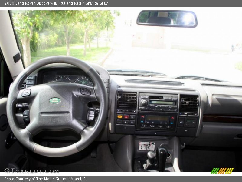 Rutland Red / Granite Gray 2000 Land Rover Discovery II