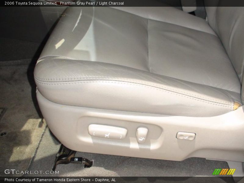 Phantom Gray Pearl / Light Charcoal 2006 Toyota Sequoia Limited