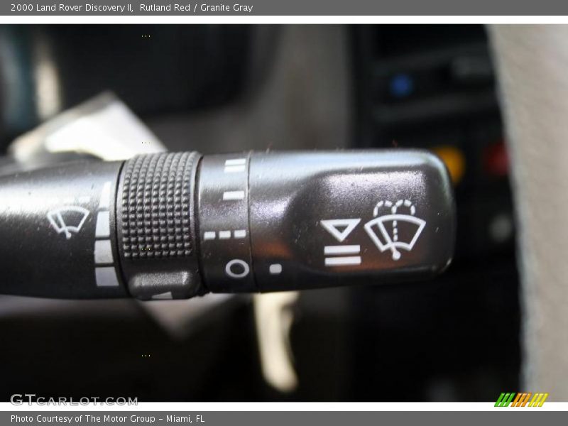 Rutland Red / Granite Gray 2000 Land Rover Discovery II