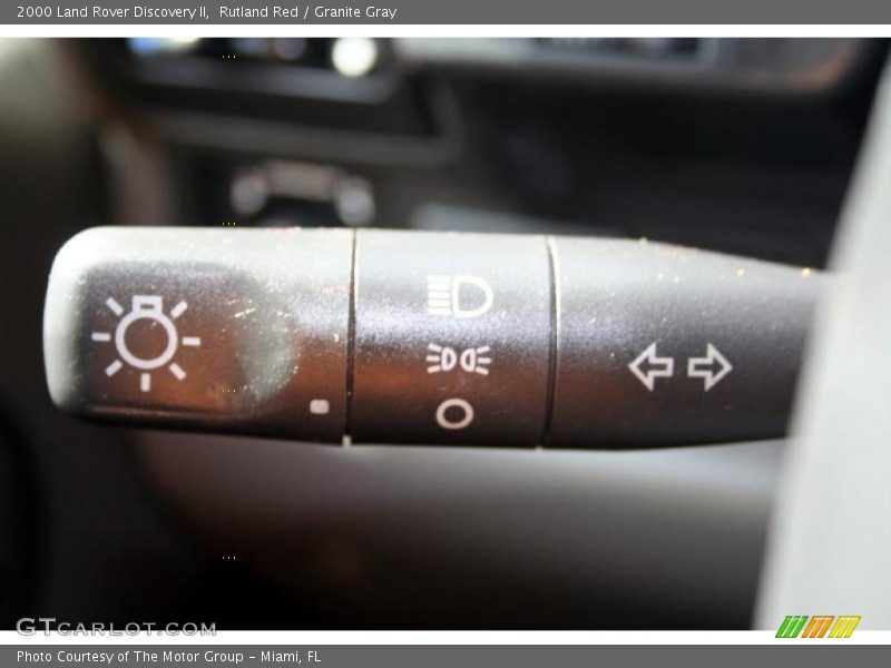 Rutland Red / Granite Gray 2000 Land Rover Discovery II