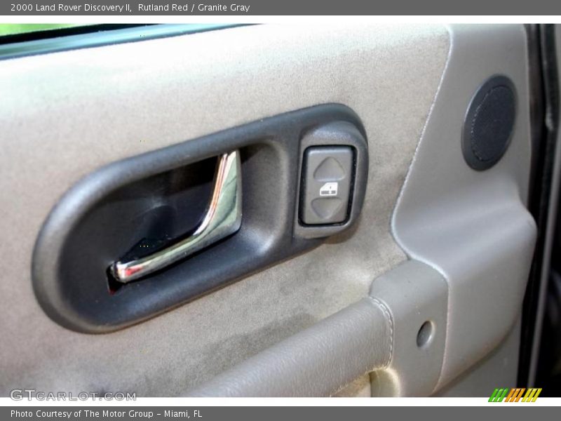 Rutland Red / Granite Gray 2000 Land Rover Discovery II