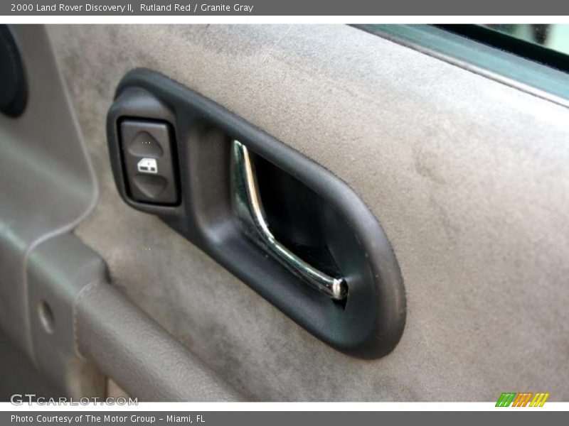 Rutland Red / Granite Gray 2000 Land Rover Discovery II