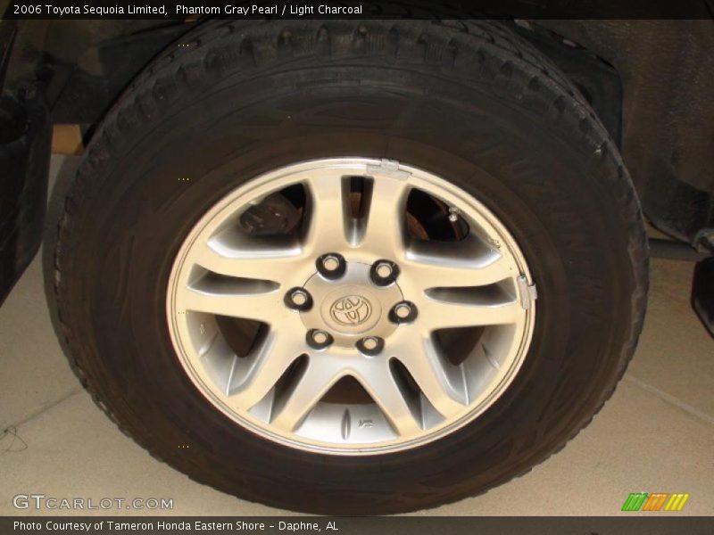 Phantom Gray Pearl / Light Charcoal 2006 Toyota Sequoia Limited
