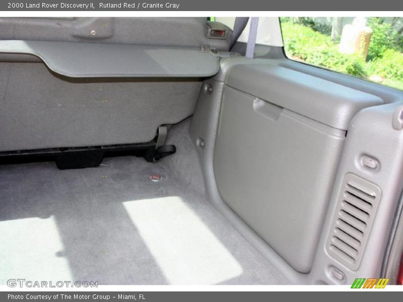 Rutland Red / Granite Gray 2000 Land Rover Discovery II