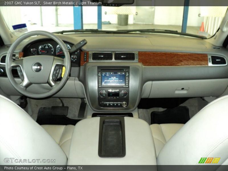 Silver Birch Metallic / Light Titanium 2007 GMC Yukon SLT