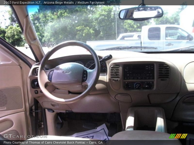 Arizona Beige Metallic / Medium Parchment 2002 Ford Expedition XLT