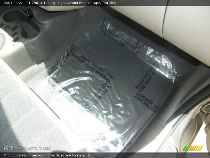 Light Almond Pearl / Taupe/Pearl Beige 2003 Chrysler PT Cruiser Touring