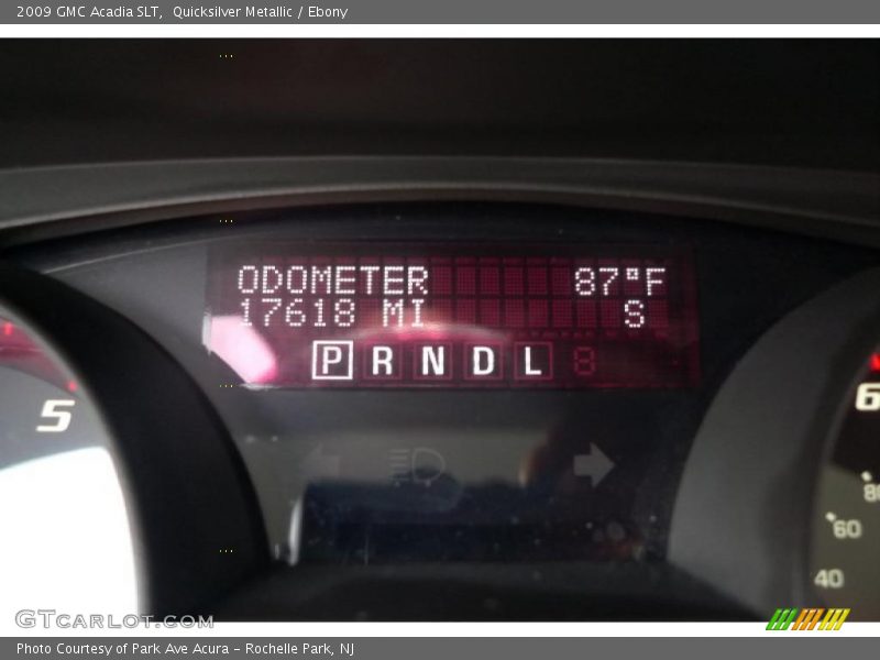 Quicksilver Metallic / Ebony 2009 GMC Acadia SLT