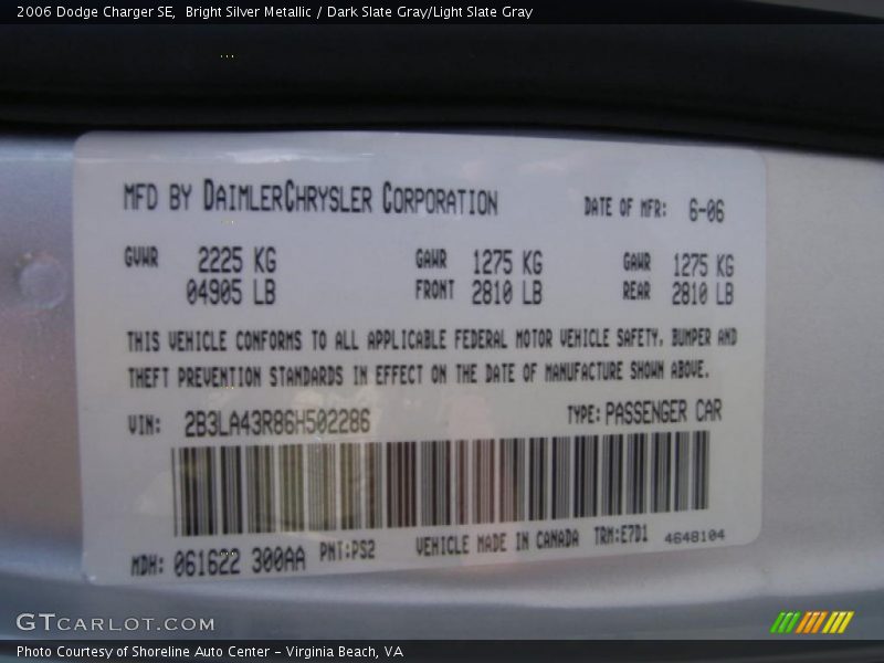 Bright Silver Metallic / Dark Slate Gray/Light Slate Gray 2006 Dodge Charger SE