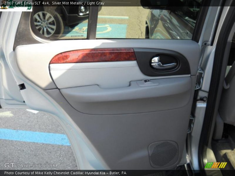 Silver Mist Metallic / Light Gray 2007 GMC Envoy SLT 4x4