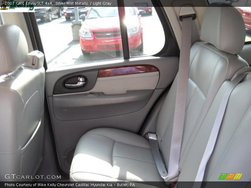 Silver Mist Metallic / Light Gray 2007 GMC Envoy SLT 4x4