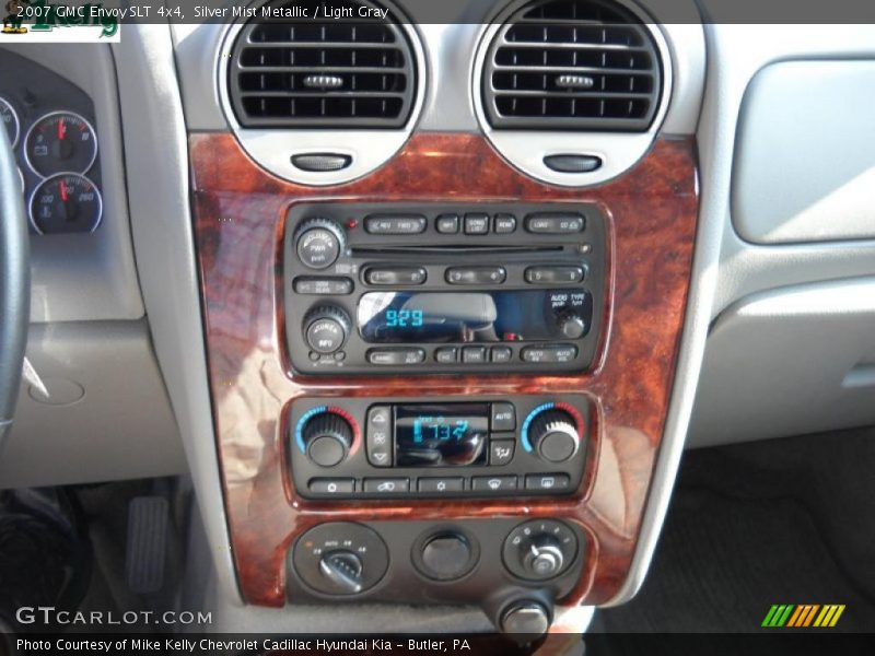 Silver Mist Metallic / Light Gray 2007 GMC Envoy SLT 4x4