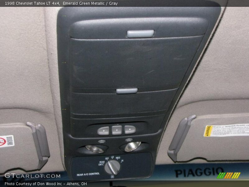 Emerald Green Metallic / Gray 1998 Chevrolet Tahoe LT 4x4
