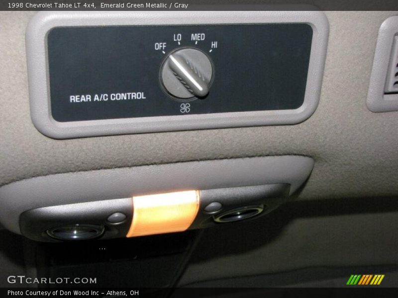 Emerald Green Metallic / Gray 1998 Chevrolet Tahoe LT 4x4