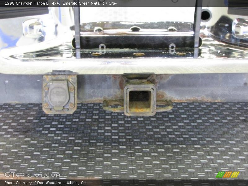 Emerald Green Metallic / Gray 1998 Chevrolet Tahoe LT 4x4