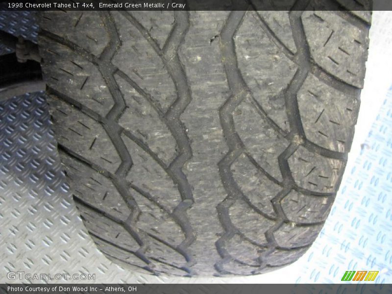 Emerald Green Metallic / Gray 1998 Chevrolet Tahoe LT 4x4