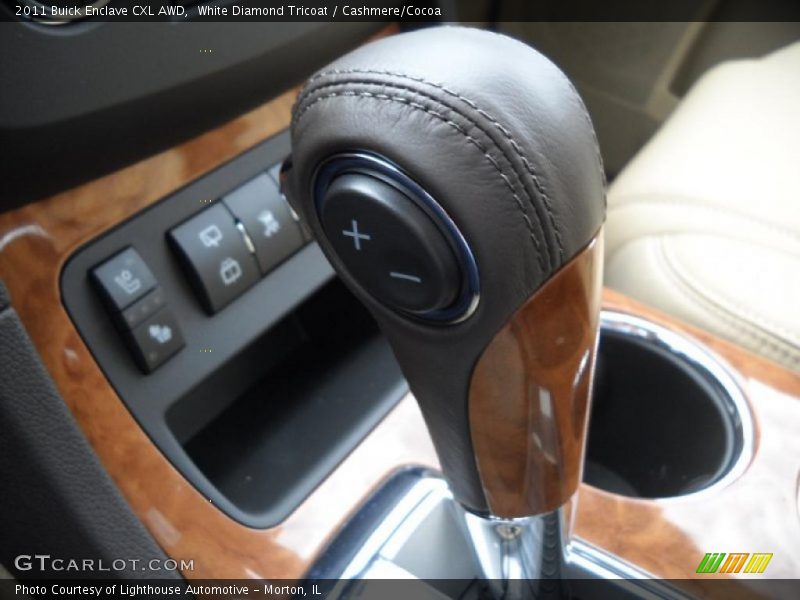 White Diamond Tricoat / Cashmere/Cocoa 2011 Buick Enclave CXL AWD