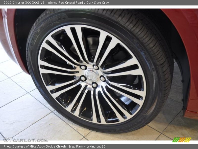 Inferno Red Crystal Pearl / Dark Slate Gray 2010 Chrysler 300 300S V6