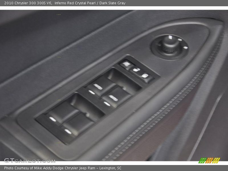 Inferno Red Crystal Pearl / Dark Slate Gray 2010 Chrysler 300 300S V6